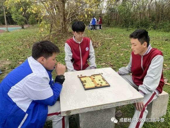 弘扬国粹，棋乐无穷